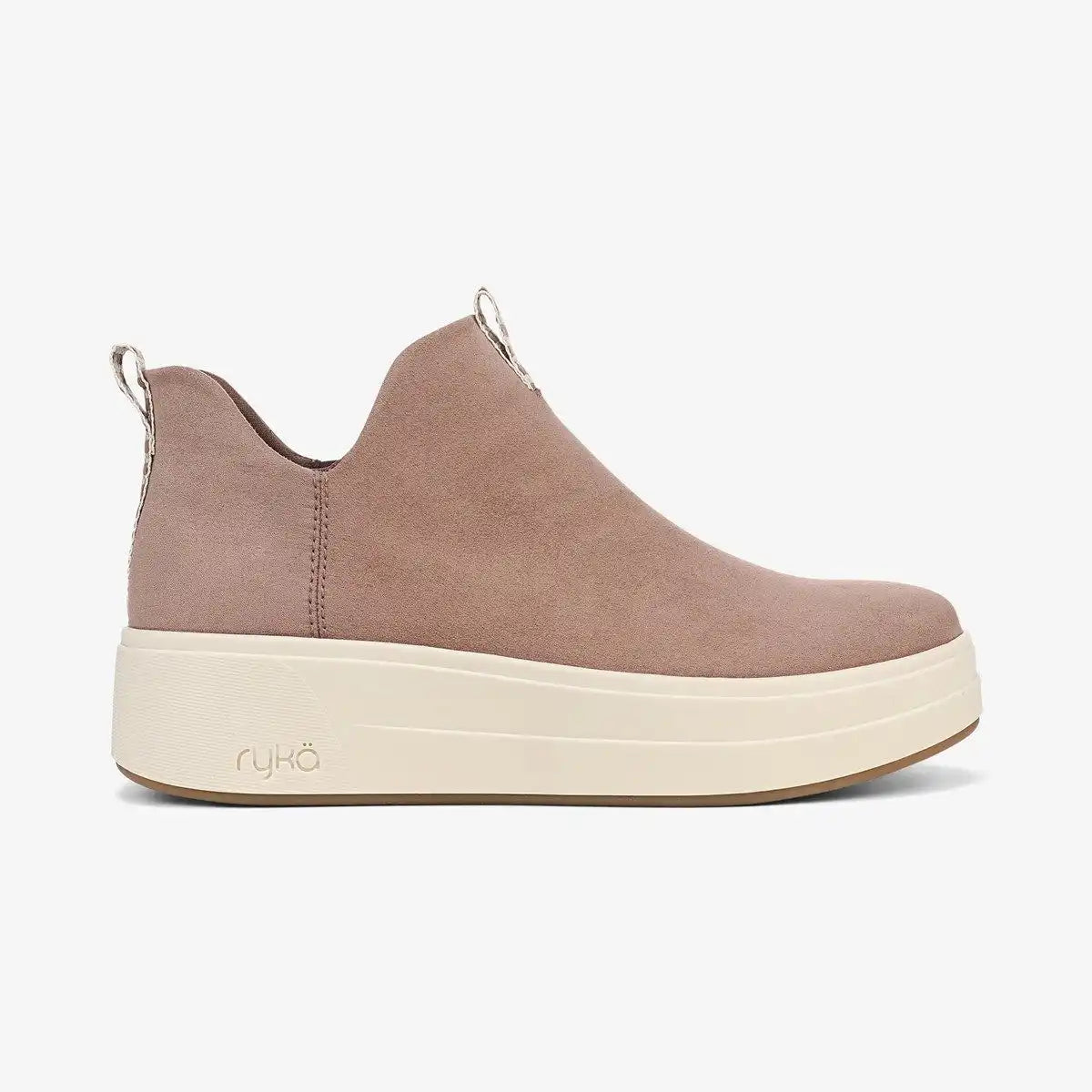 Vivie Ankle Bootie