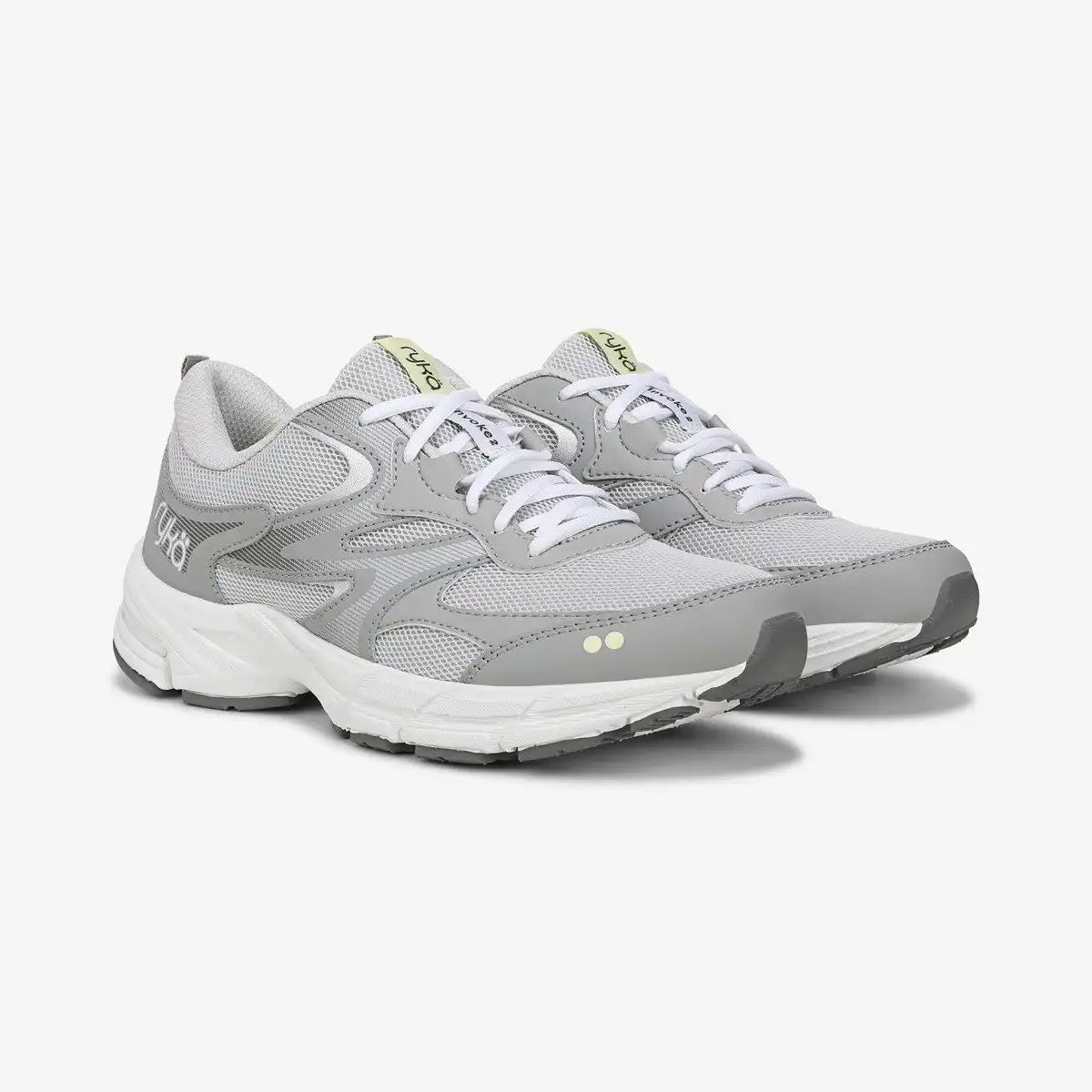 Invoke 2 Walking Sneaker