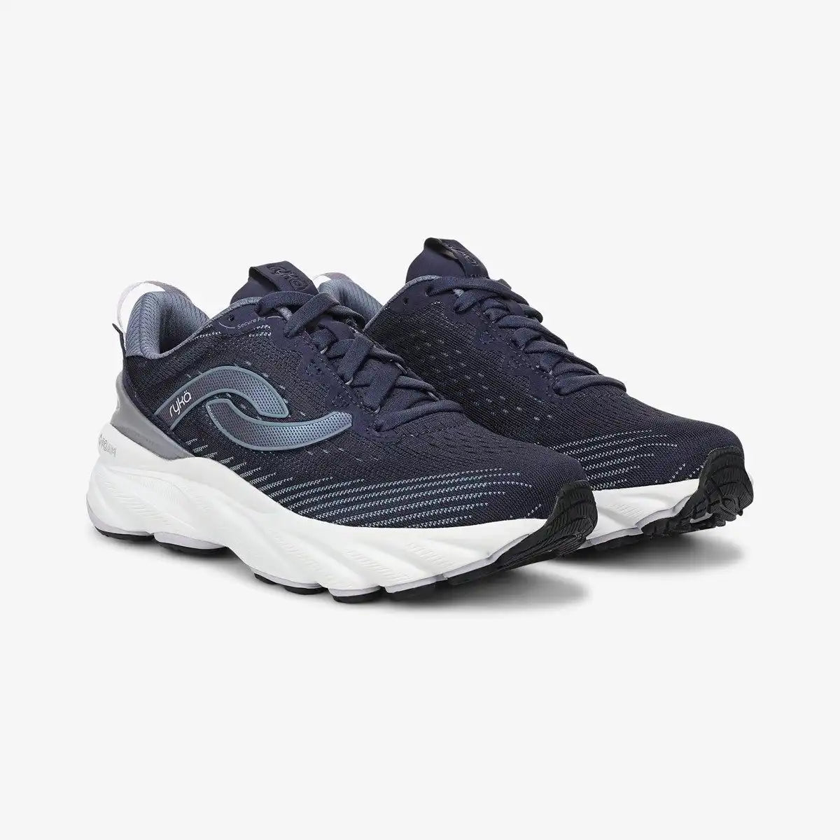 Distance LX Running Sneaker
