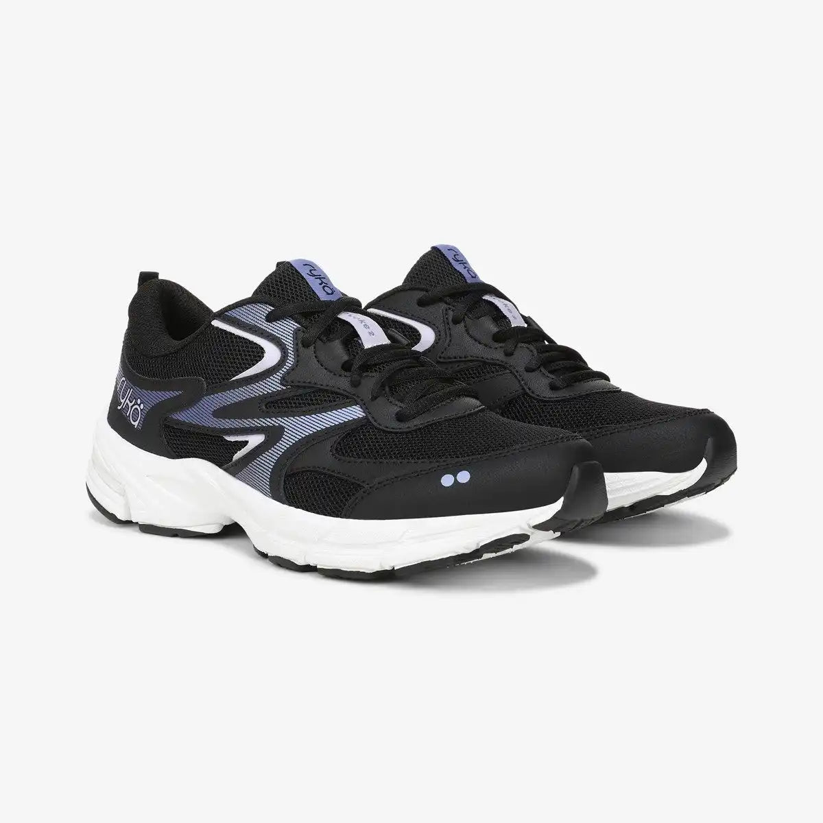 Invoke 2 Walking Sneaker