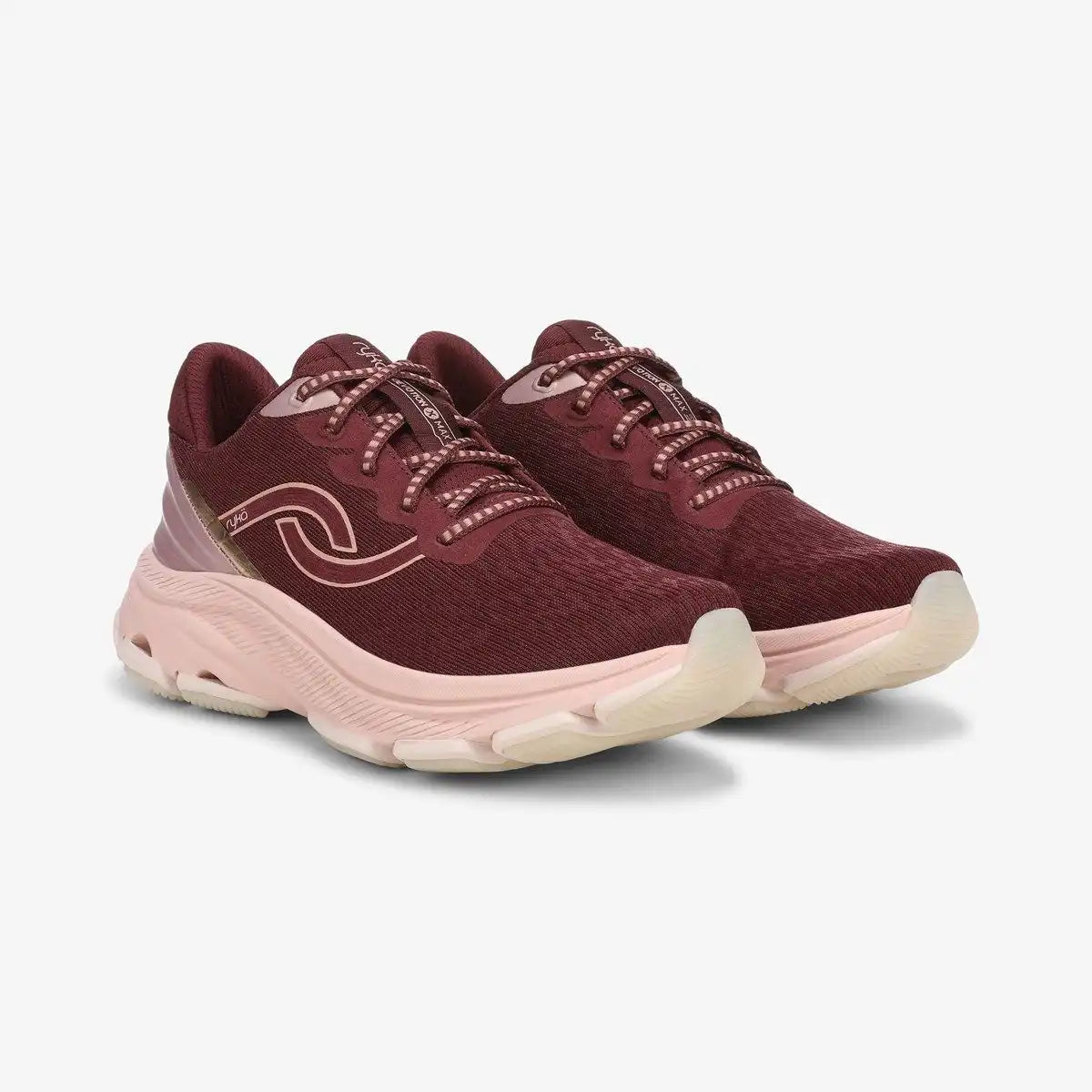 Devotion X Max 2 Walking Sneaker
